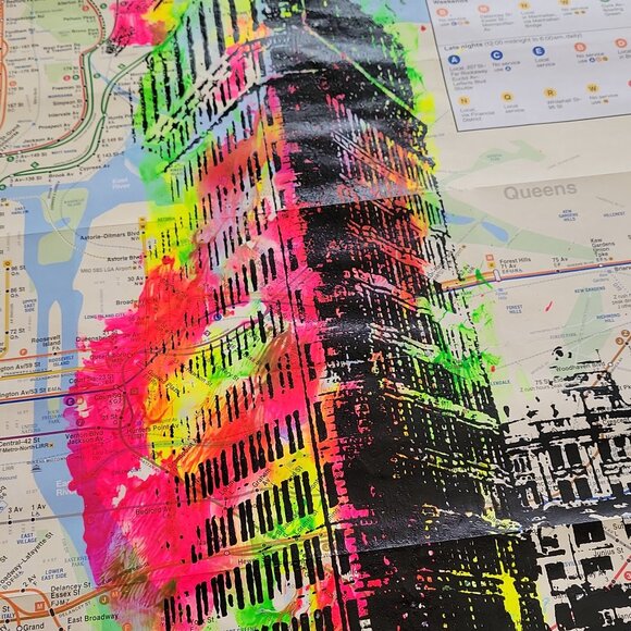 Handpainted New York Flatiron Skyscraper Acrylic Painting on a NYC Subway map - Picture 3 of 6